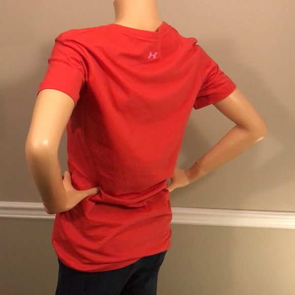 Under Armour- Activewear Tee - Picture 5 of 6